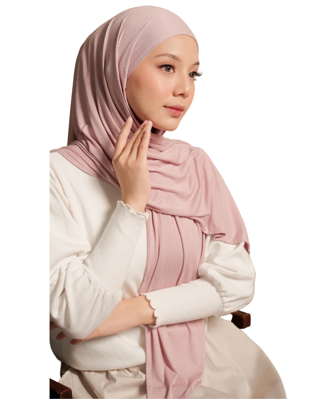 LindaHijab Zahra Instan Seated Look
